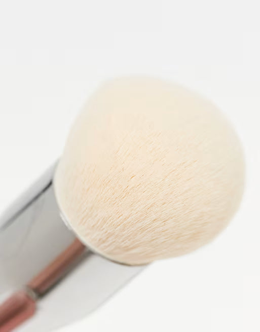 Huda Beauty face Base Brush