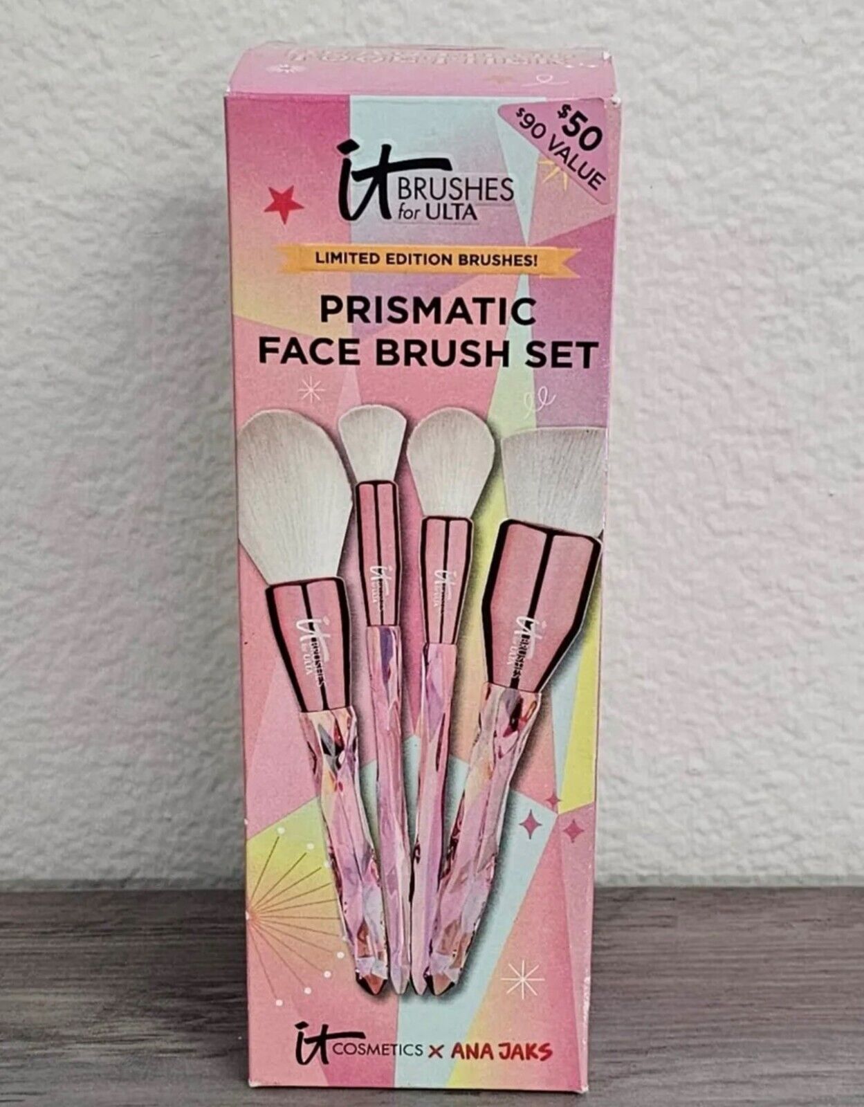 IT Cosmetics Prismatic Face Brush Set