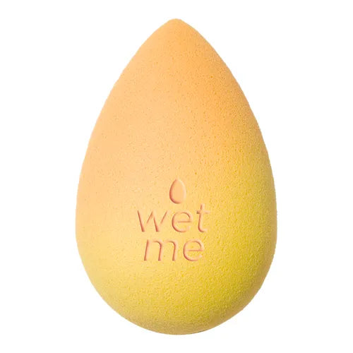 BeautyBlender makeup sponge for foundation