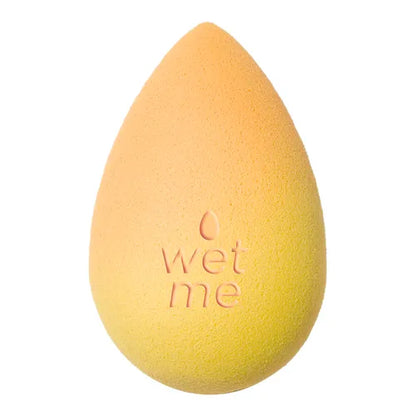BeautyBlender makeup sponge for foundation