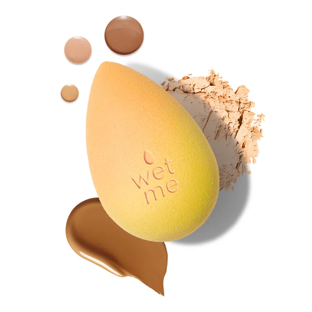 BeautyBlender sponge for concealer