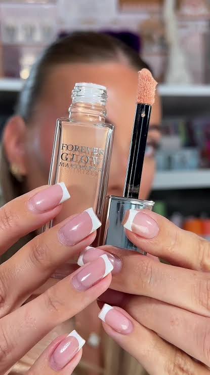 Dior Forever Glow Maximizer Longwear Liquid Highlighter