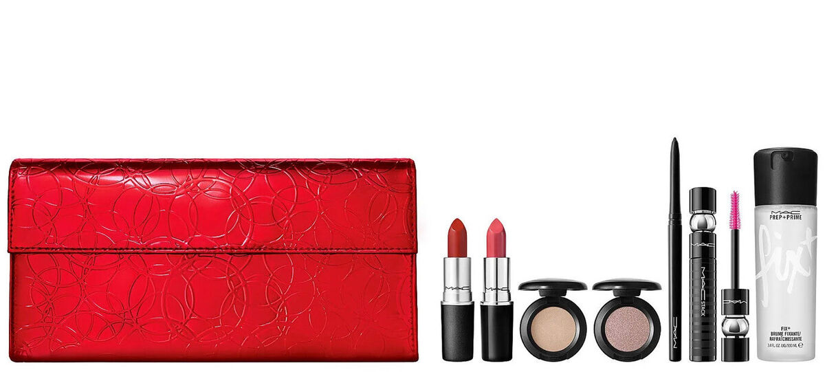 MAC Bursting With Bestsellers Gift Set