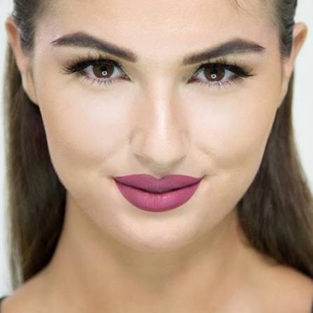Huda Beauty Liquid Matte Ultra-Comfort Transfer Proof Lipstick