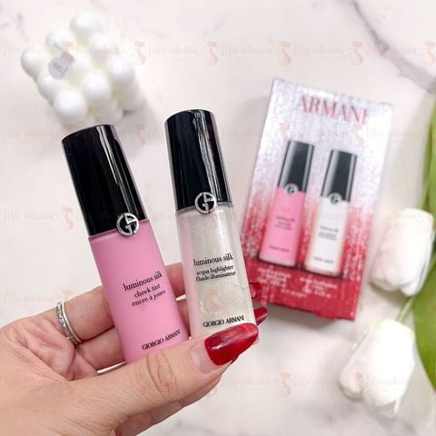 Armani Beauty Glowing Cheek Liquid Blush & Highlighter Gift Set