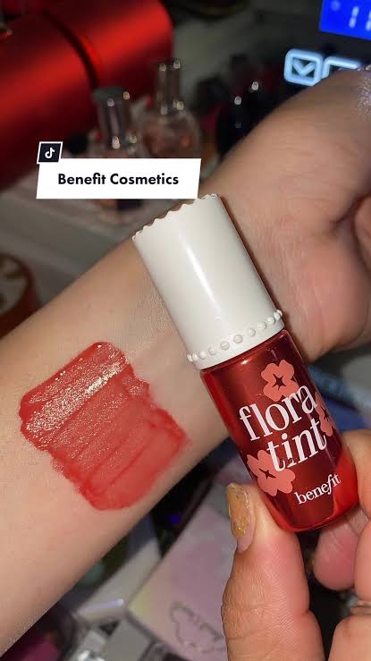 Benefit Cosmetics Benetint Liquid Lip Tint & Cheek Stain